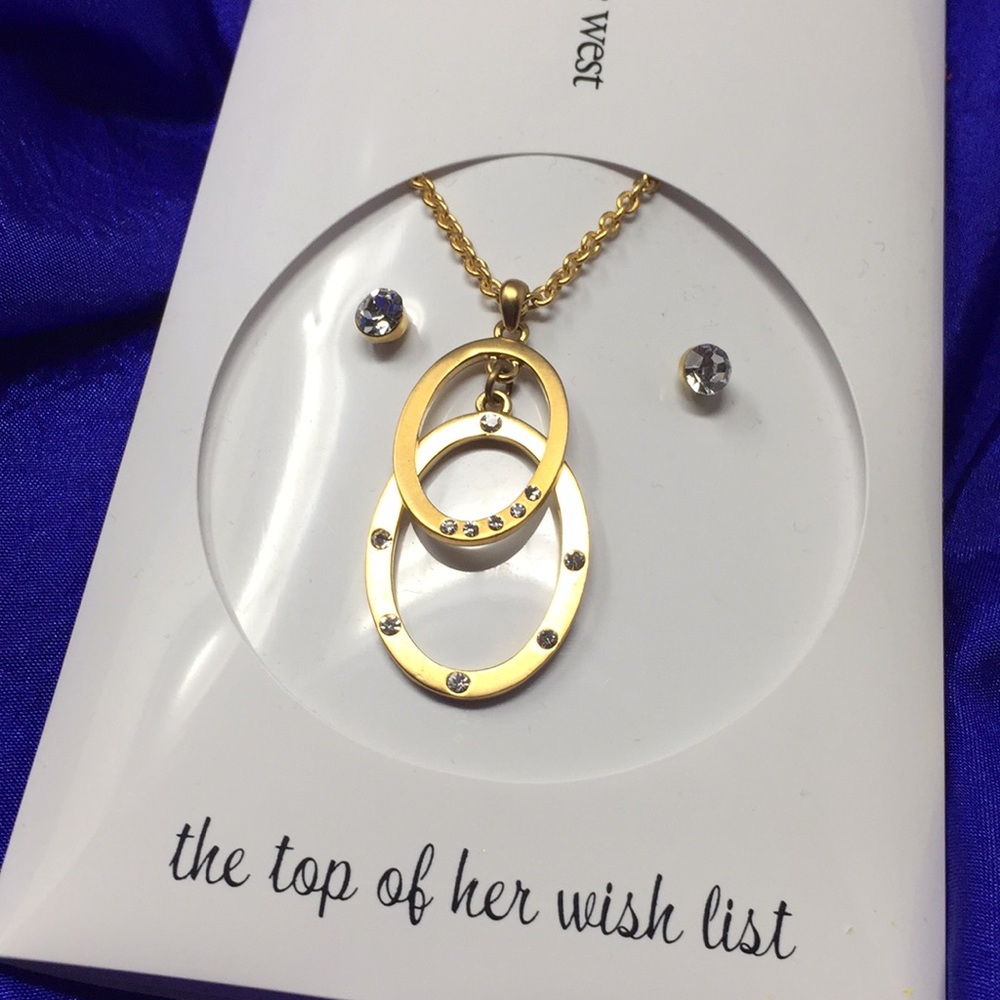 New Nine West & Co Jewelry Set Necklace Earrings